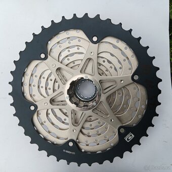 Nová  kazeta Shimano XT 8000,11/11-42 - 3