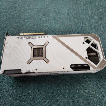 ASUS RTX 3080 ROG STRIX - 3