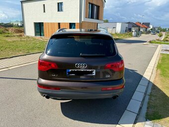 AUDI Q7 3.0 TDI R.V 2012 Quattro FACELIFT Nádherný stav - 3