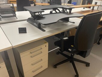 Kancelářské stoly - 3
