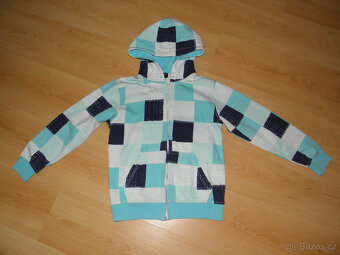 CHLAPECKÉ MIKINY v. 134/140 - 3