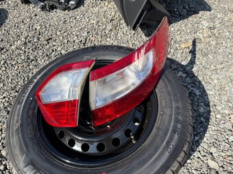 Zadní světla renault fluence - 3