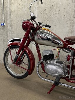 ČZ 150c exportní - 3