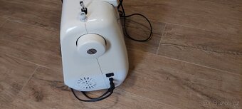 Šicí stroj Fucznik - 3