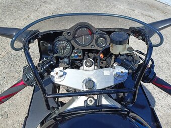 Honda cbr 900 sc28 - 3