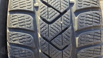 Zimní pneu 215/55/17 Pirelli - 3