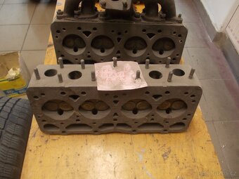 Hlava motoru 1203 - 3