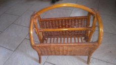 Proutěný košík na noviny - 3