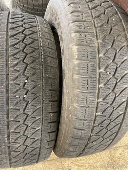 Bridgestone Blizzak w995 - 235 65 R16 C 115/113R - 3