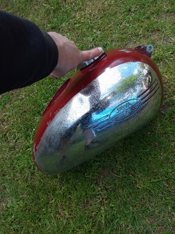 Nádrž Jawa 250/350 - 3