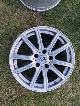 Alu kola KIA R17 - 3