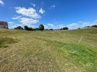 pozemek 1550m2 u Mnichova Hradiště - 3