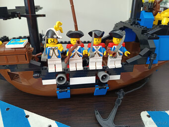 LEGO Pirates 6274 Caribbean Clipper - 3