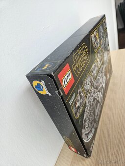 LEGO Star Wars 75257 Millennium Falcon - 3