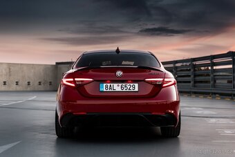 Alfa Romeo Giulia Veloce Ti Sport Q4 - 3