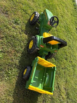 Dětský šlapací traktor John Deere - 3