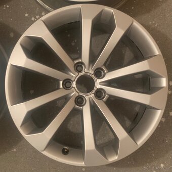 Alu disky Audi 5x112, R18, 66,5 - 3