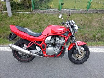 Suzuki bandit 600 - 3