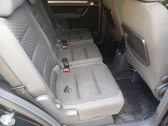 Volkswagen Touran 1.9 tdi.77kw - 3