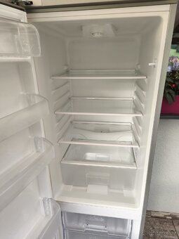 Lednice + mrazák Beko, nerez, 270l - 3