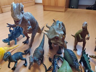 Dinosauři - 3