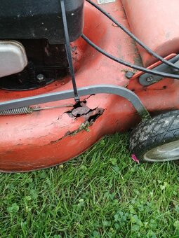 Husqvarna sekačka na trávu - 3