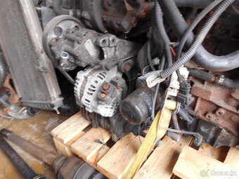 Motor Peugeot 2.2 HDI - 3