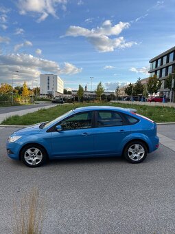 Ford Focus 1.6 benzín - 3
