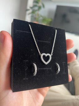 Nahrdelník a naušnice Pandora - 3