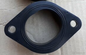 Aprilia ETV1000 / Caponord / RST / RSV / SL příruba sání - 3