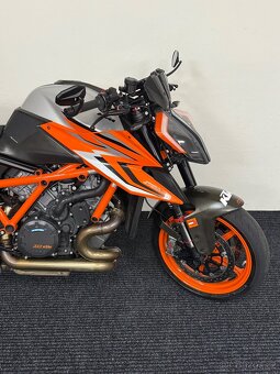 KTM SUPERDUKE 1290r 2022 - 3
