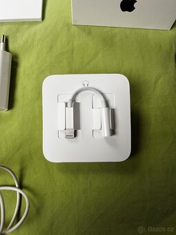 Apple iPhone X 64GB vesmírně šedý - 3