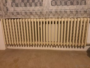 Prodej málo použitých litinových radiátorů - 3