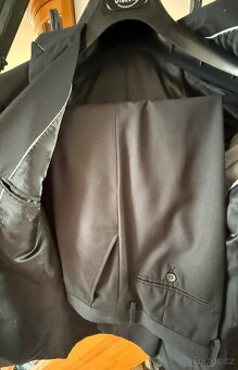 Pánský oblek GUESS vel. 48 slim fit černý - 3