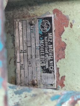 Strojní vrtačka V20 - 3