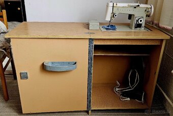 Šicí stroj - 3