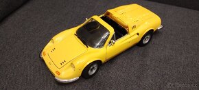 Ferrari DINO 246 GTS 1/18 - 3