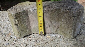 Použitá zámková dlažba tl.8 cm - 3