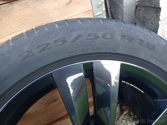 Lité kola originál Škoda karoq top stav - 3