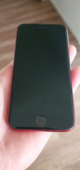 Apple Iphone SE red 2020 - 3