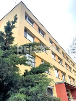 3+1, 76m2, Slaný, Okružní, hezký, zrekonstruovaný, vybavený - 3