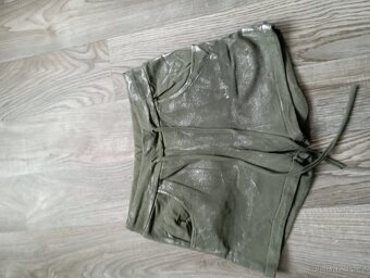 Prodám dámské nové kraťasy - 3