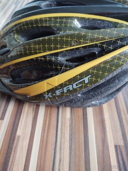 Cyklistické helmy - 3