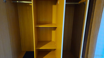 šatní skříň - 3