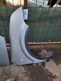 ford fusion - predni cast vozu - 3