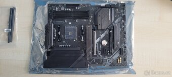 Základní deska MSI MAG B550 TOMAHAWK MAX WIFI - 3