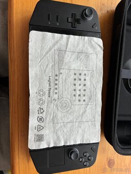 Lenovo Legion Go - 3