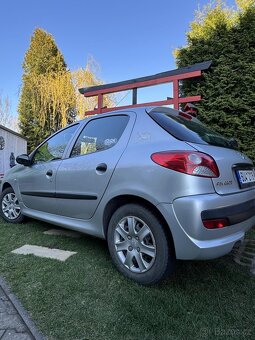 Prodám Peugeot 1.4 HDi, rv. 2009 50kW - 3
