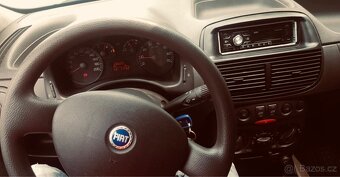 🟢 Fiat Punto 1.3 44kW – r.v. 2003 – pěkný stav, dobrá výbava - 3