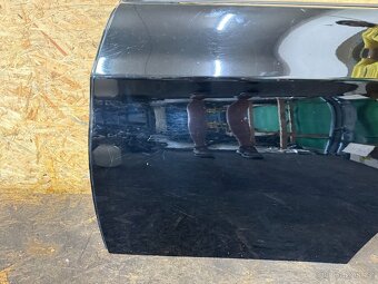 LEVÉ ZADNÍ DVEŘE BMW E90/91 SCHWARZ - 3